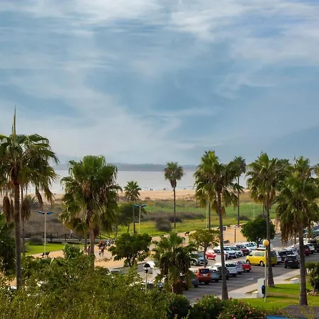 Hotel Oasis Conil De La Frontera