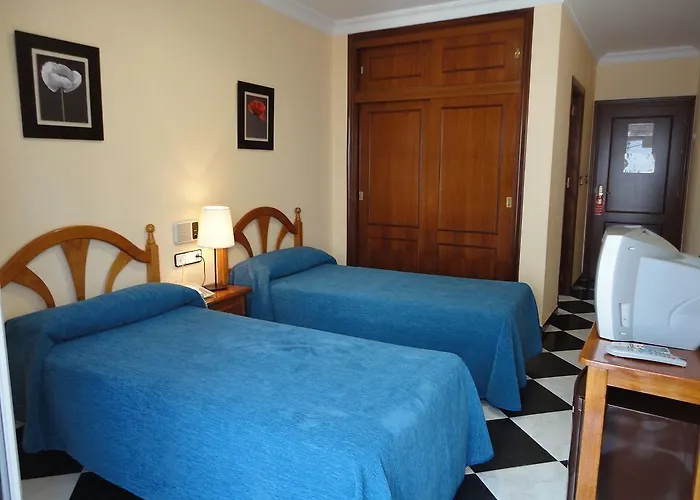 Oasis Готель Коніль-де-ла-Фронтера