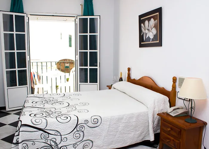 Oasis Готель Коніль-де-ла-Фронтера